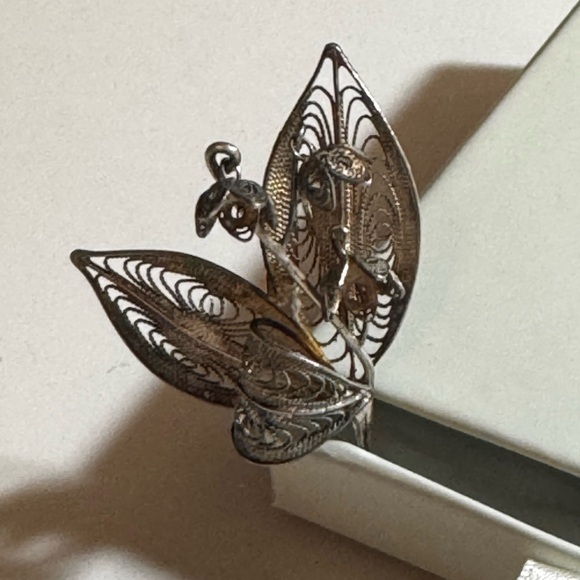 Vintage Brooch Pin - Picture 9 of 9